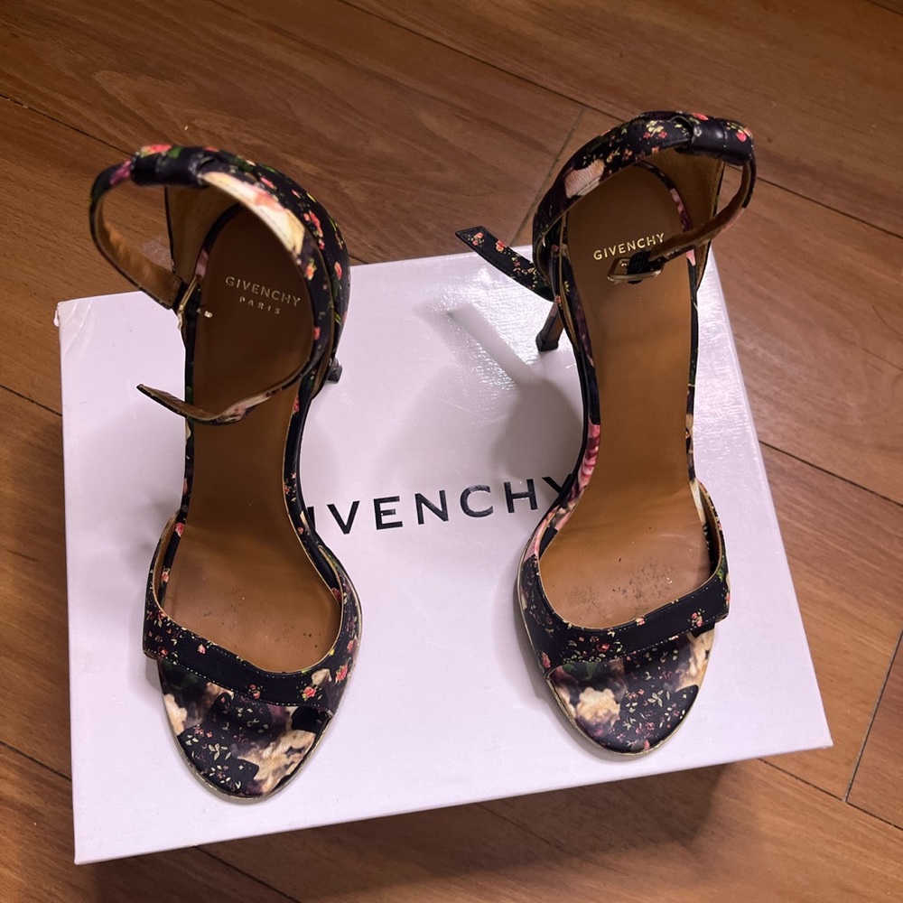 Givenchy sandals